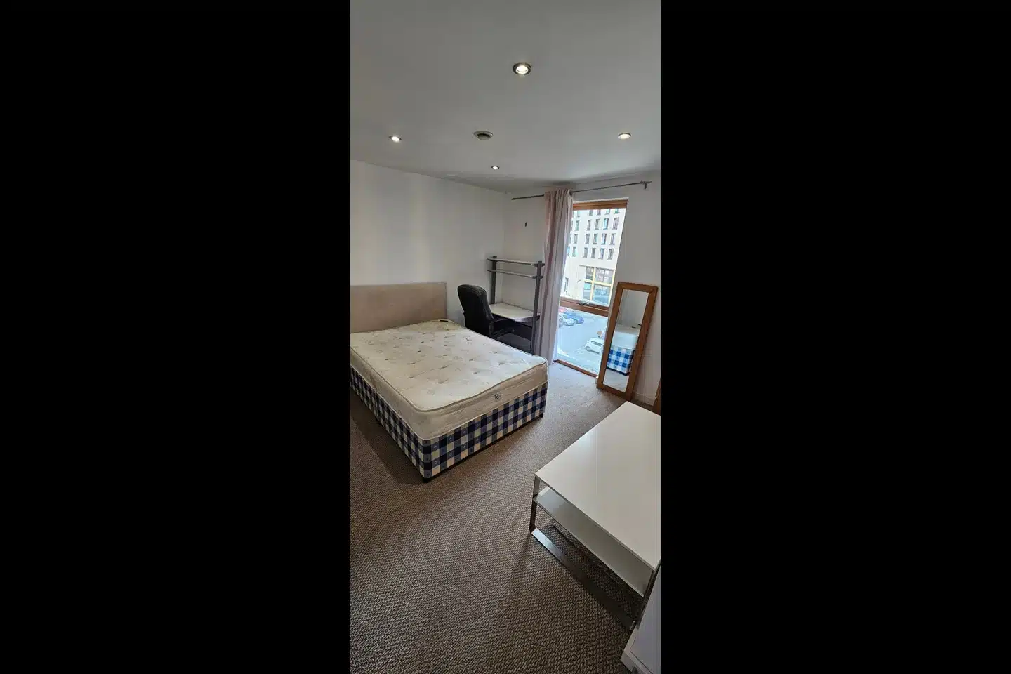 o_1imid0pkhnmbo09qs6nt51n2u2